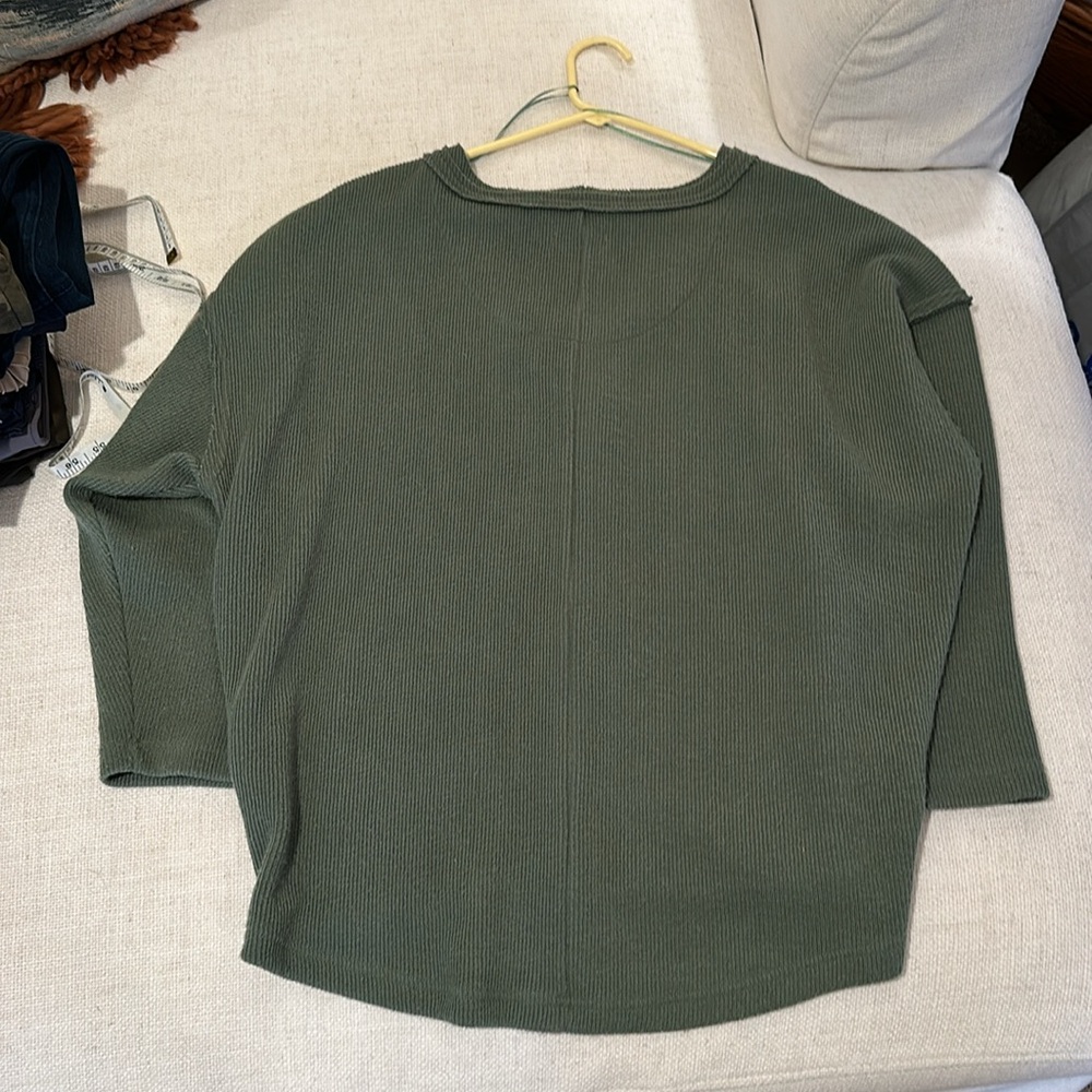 Mod Ref Oversize Sweater - Picture 2 of 4